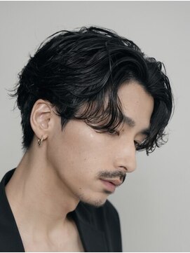 レタッチバイフィフス(RETOUCH by fifth) 原宿フェザーパーマ大人毛流れセンターパートメンズルーズパーマ