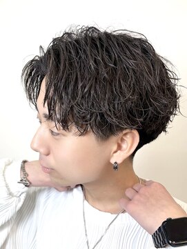 ビューネオ(VIEW NEO) センターパートも出来るナチュラルマッシュ