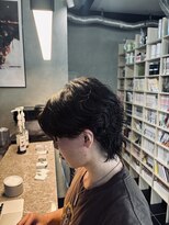 ヨムニノクチ(YOMUニノ口) 刈り上げセンターパート/波巻きツイストスパイラル/新ノ口