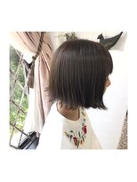 ヘアーチェリーコーク ランプ(HAIR CHERRY COKE Lamp)&nbsp;切りっぱなしショートボブ