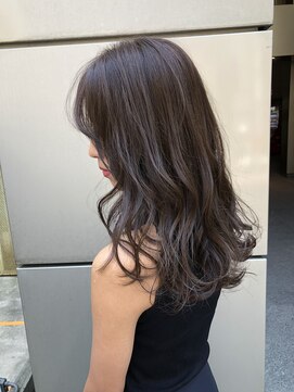 グランドライン(GRAND LINE) 《GRANDLINE松本祐太朗》重軽レイヤー グレージュカラー