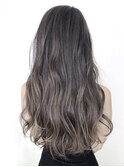 ロング／10代／20代／30代／グレージュ／ハイライト