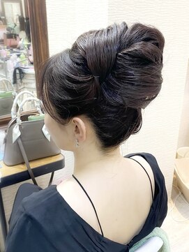 アメリ(AMELIE) 高めアップスタイル