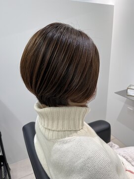 アンテイク(ANTEQUE) 上品ショート／前髪カット／髪質改善／妙典