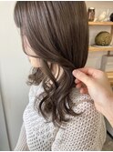 シルキーベージュ　ブリーチなしベージュ　ニュアンスカラー