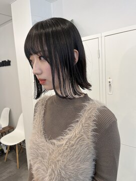 ルヴェルヘアー(Revel hair) タッセルボブ × オリーブアッシュ