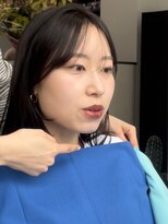 コンマ(,) パーソナルカラー診断［ブルベ冬］