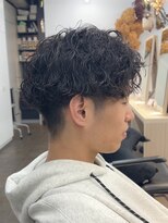 サロンドジョー(salon de joe)&nbsp;メンズカットツイストスパイラルパーマニュアンスパーマショート