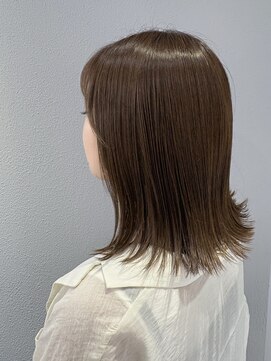 バイエイト(X８) ◎切りっぱなしロブ/オリーブベージュ