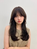 ヒュー 広島(HEW)&nbsp;20代30代大人かわいい韓国レイヤーカットオリーブベージュ