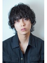 オーシャントーキョー ホワイト 原宿(OCEAN TOKYO WHITE)&nbsp;黒髪波巻きスパイラルマッシュウルフ