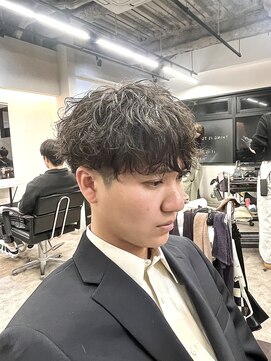 シュプール(SPUL) シャドウパーマ