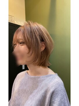 ブランチ(branch) 「ナチュラルに盛れる」ベージュ×ハッシュボブ