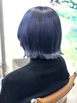 コイ(coii) ダークブルー/ブルージュ/レイヤーボブ/ハッシュボブ