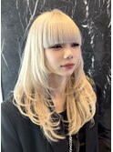 Whiteミルクティーカラー×レイヤーカット
