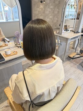 アストランティア 栄店(ASTRANTIA) オリーブベージュ×ボブ