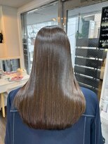 フォルマ FORMA&nbsp;FORMA式架橋髪質改善トリートメントでケアしながら艶カラー