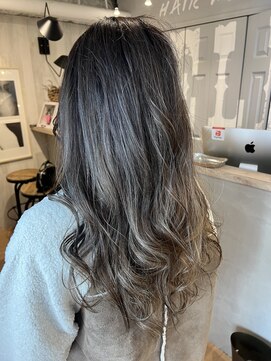 ヘアーワークス ヘルム 渋谷店(HAIR WORKS HELM) ハイライトグレージュ