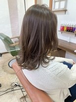 シロ(siro) 色っぽくびれミディ