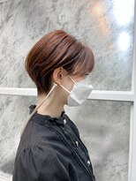 ロウ 町田(ROW)&nbsp;クビレショート×レッドブラウン