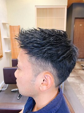 ヘアーズ ルポ(Hair's Repos) 2ブロックショート