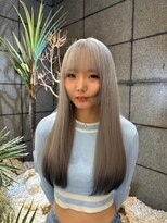 ゼスト フィーノ(ZEST fino)&nbsp;黒染め履歴からブリーチカラーでシルバーになれる！