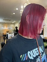ドクターズサロン レラパール&nbsp;ブリーチ/赤/チェリーレッド/秋冬/切りっぱなし/ぱっつんボブ