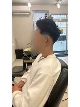 髪処イヤシロチ 束感フェード