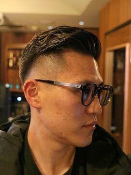 ダウバーバーショップ 表参道(DAU BARBER SHOP) フェードパーマ 理容室 バーバー Barber 刈り上げショート