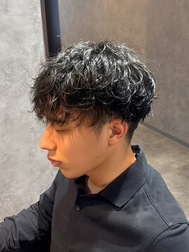 シック(chic.) 波巻きパーマ/メンズ曲がる縮毛矯正/曲がる縮毛矯正/髪質改善