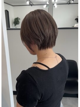 ログ 高松木太店(Log) 20代30代40代50代/丸みショート/クビレ/前髪あり/高松