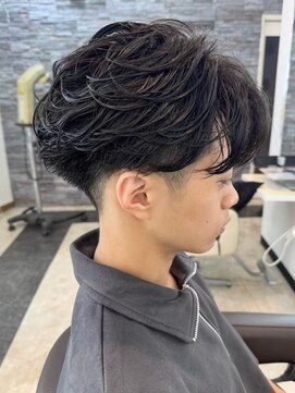 ガーデン 西川田店(garden) 宇都宮メンズカットメンズパーマセンターパートニュアンスパーマ