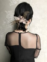 コトナ(kotona)&nbsp;【お呼ばれタイトシニヨン】ヘアアレンジヘアセットカチモリ渋谷