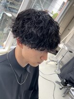 フィフス トウキョウ (fifth TOKYO)&nbsp;シャドウパーマツイストスパイラルパーマルーズパーマメンズヘア
