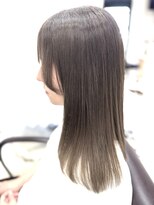 メタ(META)&nbsp;艶感オリーブグレージュストレートヘア―♪