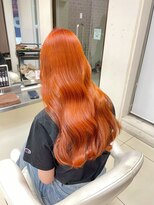 ショコララテ&nbsp;艶感たっぷりのオレンジ暖色女性らしく華やかな印象に。