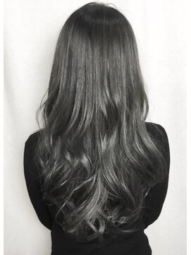 ヘアカロン 熊本本店(Hair CALON) アクセントグレー