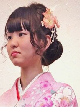 レットリート(RETREAT) 卒業　　着付＋ヘアメイク