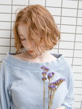 ルティア 池袋(Lutia) ゆるふわウェーブパーマスタイル