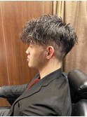 波巻パーマ×スキンフェード