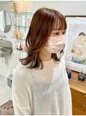 イヤリングカラーがポイント!オレンジベージュカラー!