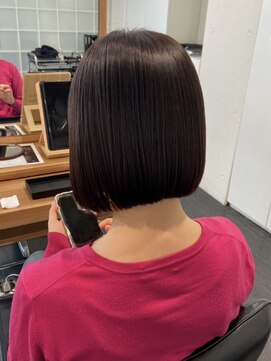 エムプラス 二子玉川(Mplus) ぱつっとボブ