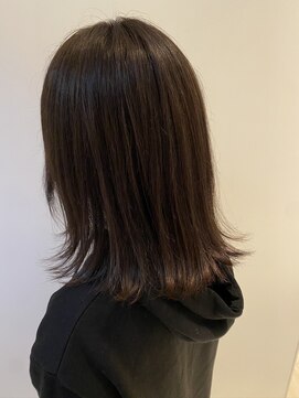 セカンド(Second) Second   ×　外ハネスタイル