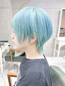 デイズ(days) 水色ブルーカラー ウルフショートヘア 中村清彦