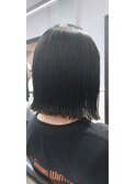 切りっぱなしボブ