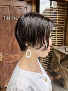 タイニーヘアー(TINY HAIR)の写真/女性オーナーがカウンセリングから仕上げまでマンツーマンで施術＊あなたに似合うショートヘアが見つかる！