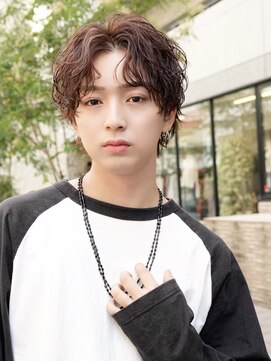 オーシャントーキョーウエスト 心斎橋 (OCEAN TOKYO WEST) スパイラルパーマウルフツーブロックツイスパシャドウパーマ