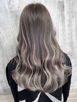 ロウル 渋谷(LOWRL)&nbsp;グレージュエクステグラデーション