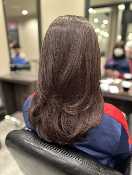 メゾン アヴァロ(Maison Avallo) 大人女子アッシュベース＋レイヤースタイル