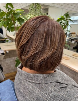 リビング(LiVing) 白髪をいかしたカラーリング